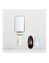 Mirror Liquid je tekoči krom oziroma bordo zelen tekoči prah znamke Premium by Euro Fashion.