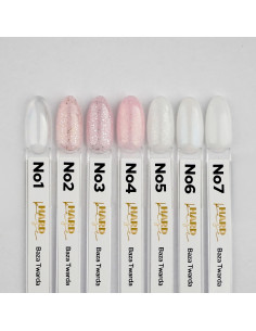 Hard Base Nr1 znamke Yoshi je trda hibridna baza, namenjena za krepitev, popolno izravnavo in vzdržljivost umetnih nohtov 2